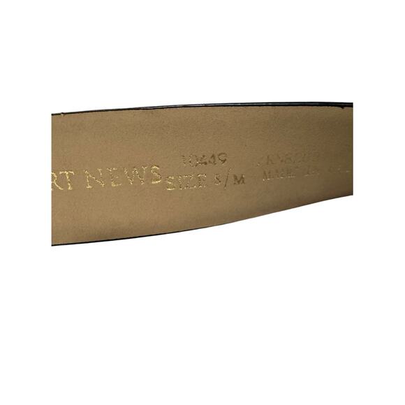 Black Leather Double Ring Circle Buckle Belt Size S/M 34" Max Length, 1.5" Wide - Picture 5 of 6